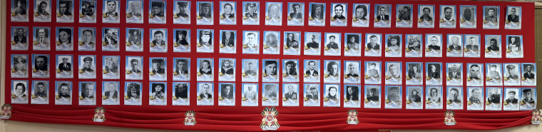 Стена памяти.